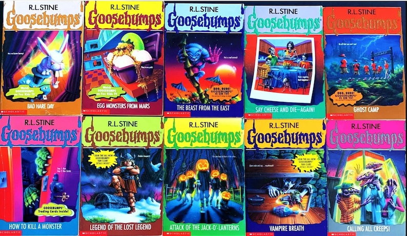 Pode incluir: Uma cole&ccedil;&atilde;o de dez livros Goosebumps de R.L. Stine. As capas apresentam ilustra&ccedil;&otilde;es coloridas de monstros, fantasmas e outras criaturas assustadoras. Os t&iacute;tulos incluem "Bad Hare Day", "Egg Monsters from Mars", "The Beast from the East", "Say Cheese and Die-Again!", "Ghost Camp", "How to Kill a Monster", "Legend of the Lost Legend", "Attack of the Jack-O-Lanterns", "Vampire Breath", e "Calling All Creeps!"