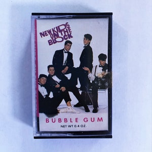 New Kids Mini Bubble Gum Cassettes Choose 10 Group Purp/White