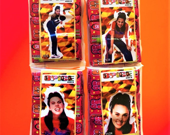 Spice Girls (12 Gum Pieces and 4 Sporty Spice Stickers)