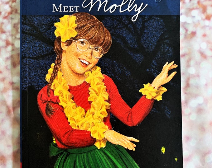 Meet Molly - American Girl Book