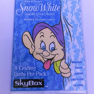 Snow White Trading Card Pack (1 Pack of 8 Cards)