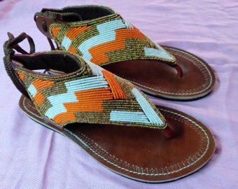 EN VENTA Sandalia de gladiador africano/Sandalias para mujer/Sandalias Boho/Sandalias de verano/Sandalias de cuero/ Sandalia masai/Zapato keniano/gladiato de mujer