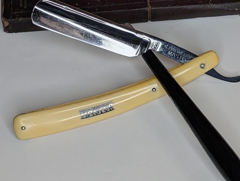 Vintage Razor ERN 