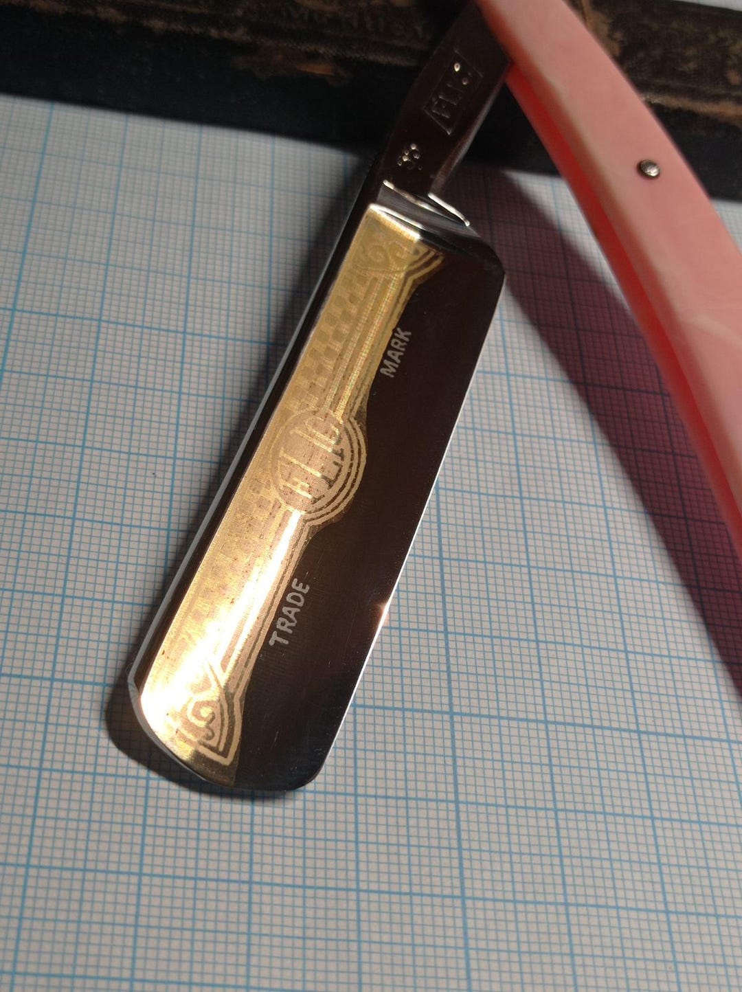 Straight Razor 