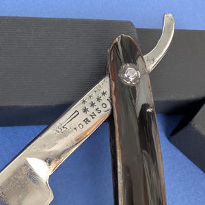 Antique G. Johnson SHEFFIELD Straight Razor