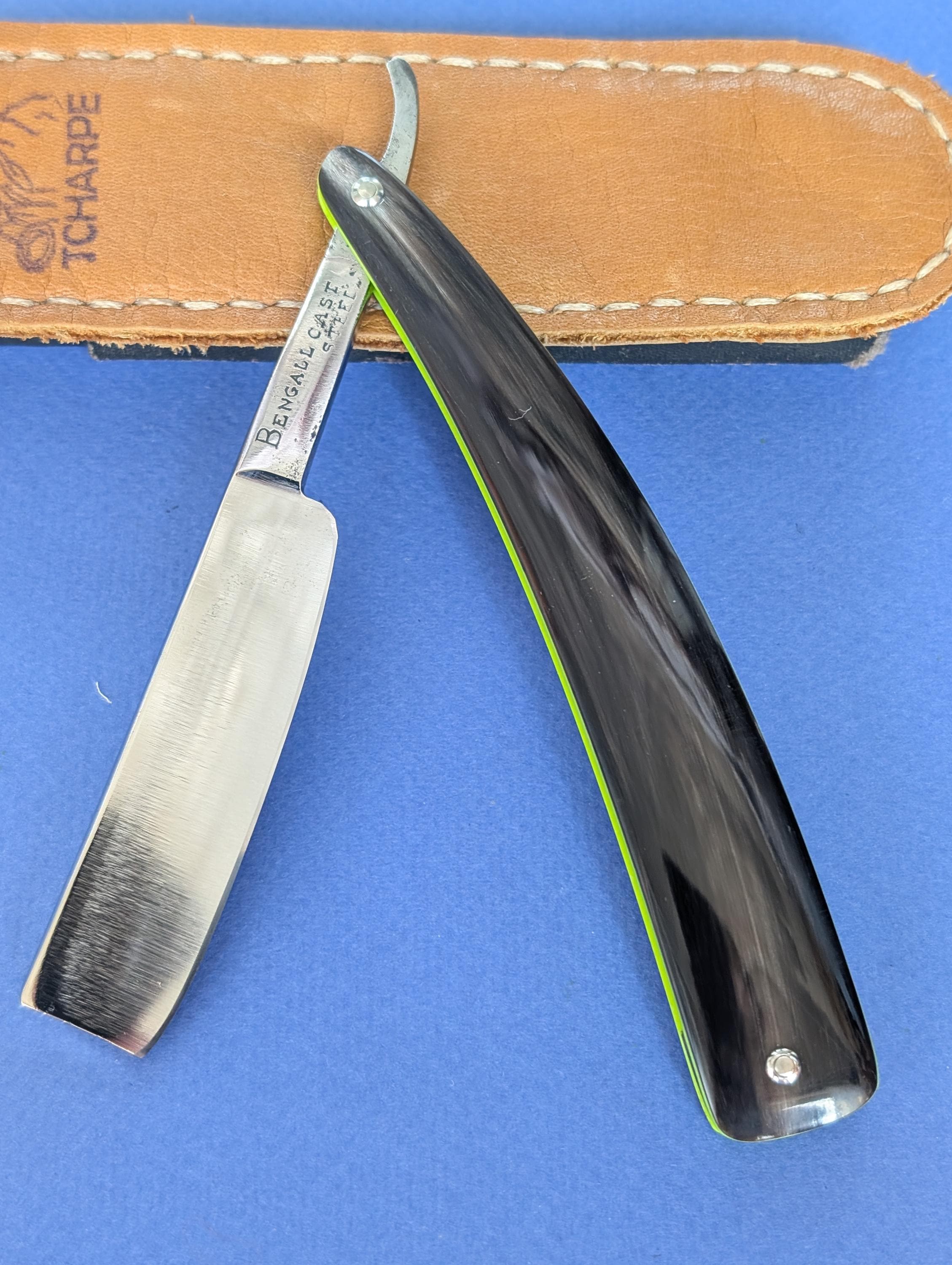 Vintage Straight Razor 