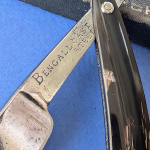 Vintage straight razor &quot;Bengall&quot; cast steel