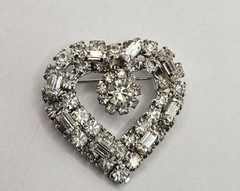 Vintage Butler & Wilson Dancing Couple Brooch: Art Deco Flapper