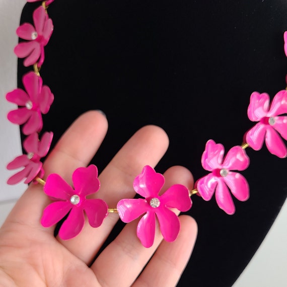 Vintage Floral Necklace Pink Enamel Metal Flowers… - image 4