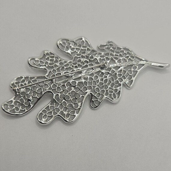 Vintage Sarah Coventry Brooch: Textured Silverton… - image 3