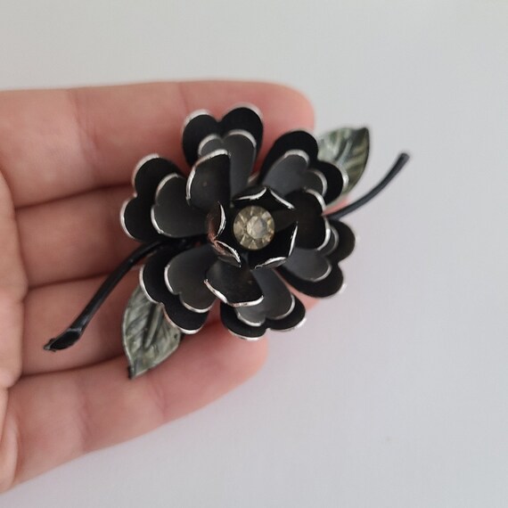 Vintage Coro Brooch Flower Black, Gray and Green … - image 6