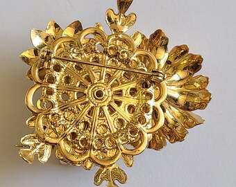 Vintage Brooch Gold-tone Flower White and Green Enamel - Etsy