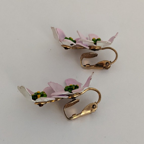 Boucles D'oreilles Clips Fleurs En Métal émaillé Noir - Occasion En Parfait état