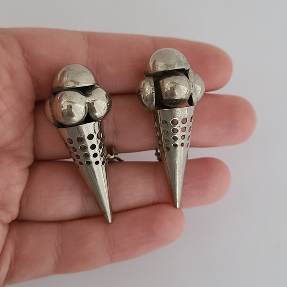 Vintage Clip-on Earrings Ice-Cream Cone Silver-to… - image 2