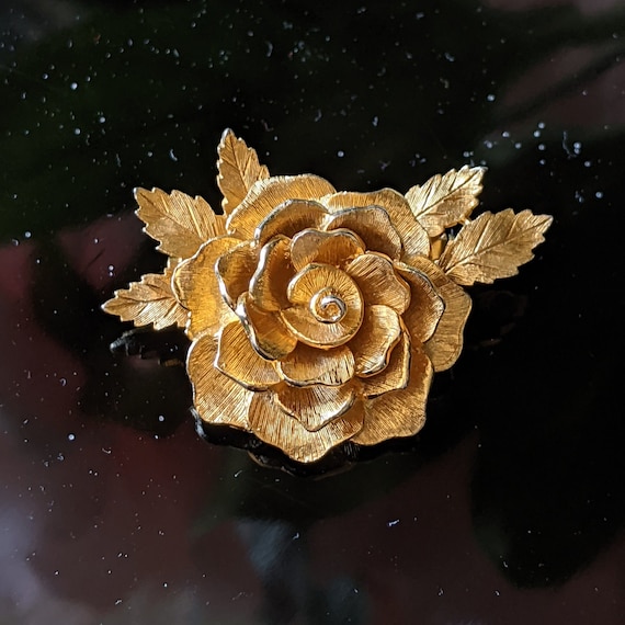 Vintage Brooch Rose Brooch Brushed Goldtone Metal… - image 1