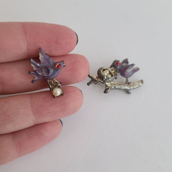 Vintage Duo Brooch Matching Enamel Birds with Fau… - image 2