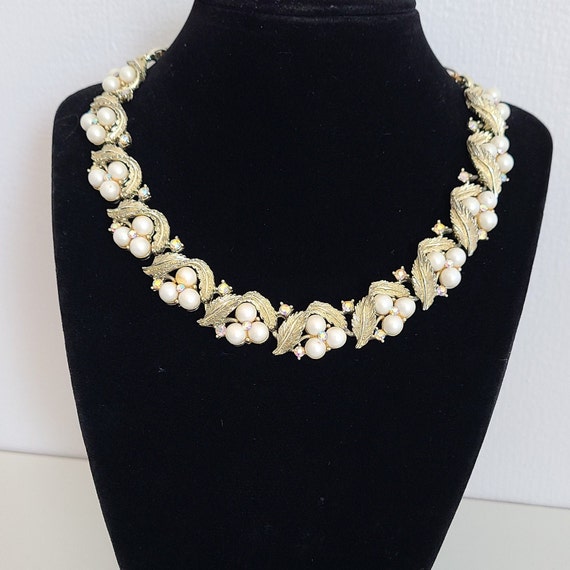 Vintage Lisner Choker Necklace White Beads Aurora Borealis - Etsy