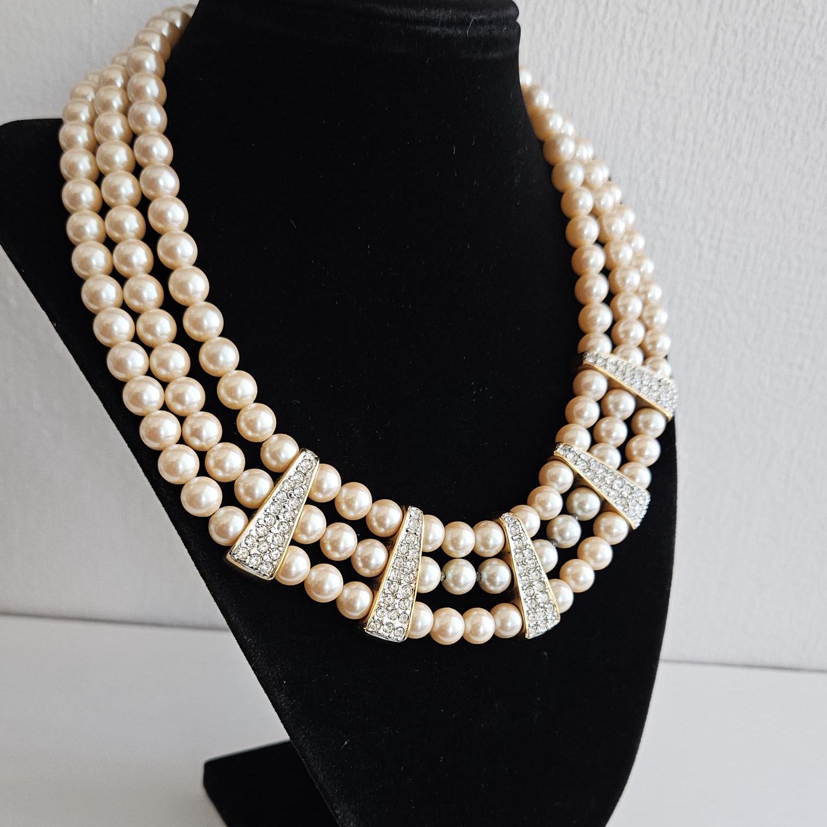 Vintage Necklace Choker Three-strand Faux Pearls With Five Crystal