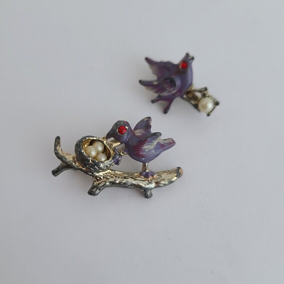 Vintage Duo Brooch Matching Enamel Birds with Fau… - image 4