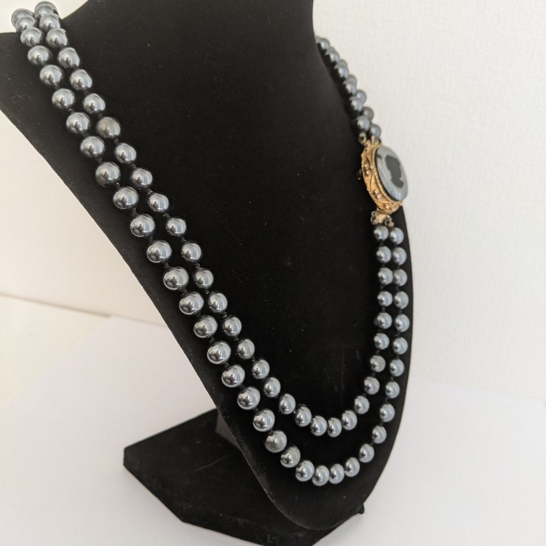 Vintage Necklace Convertible Central Section Detach as a Brooch Hematite Hand-Knotted Necklace Cameo Brooch Clasp