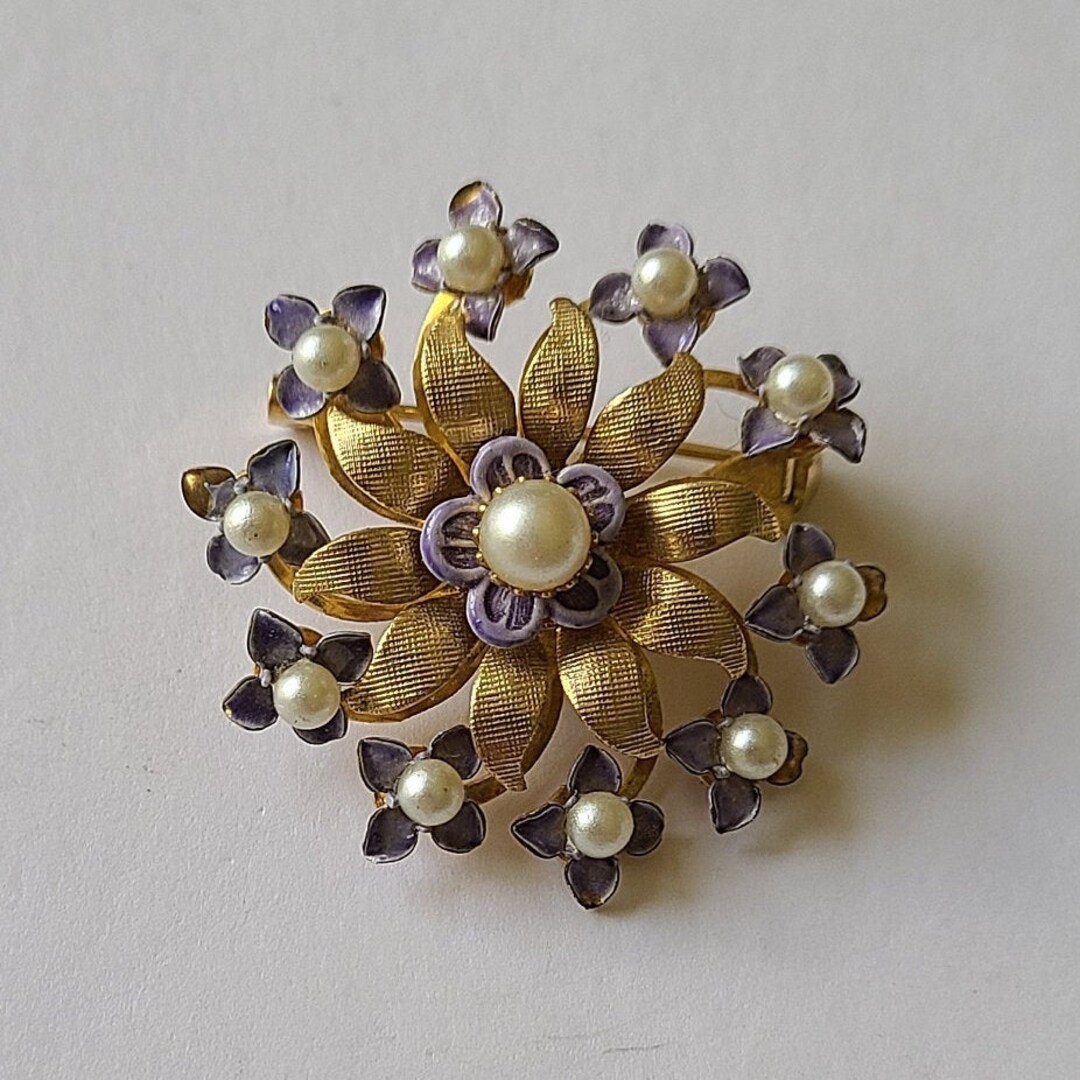 Broche Vintage Fleur Métal Doré Et Perles Fantaisie - Bijou Rétro DN971
