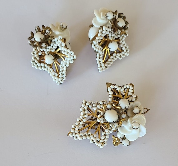 Rare Vintage Miriam Haskell Set: Brooch & Clip-on Earrings White