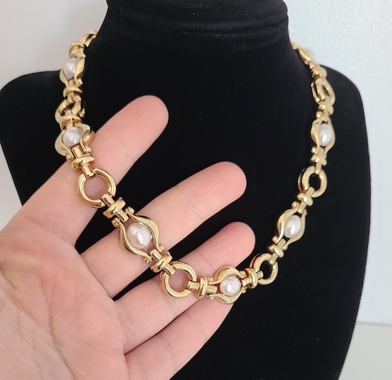 Vintage Necklace Choker Elegant Goldtone Links wi… - image 3