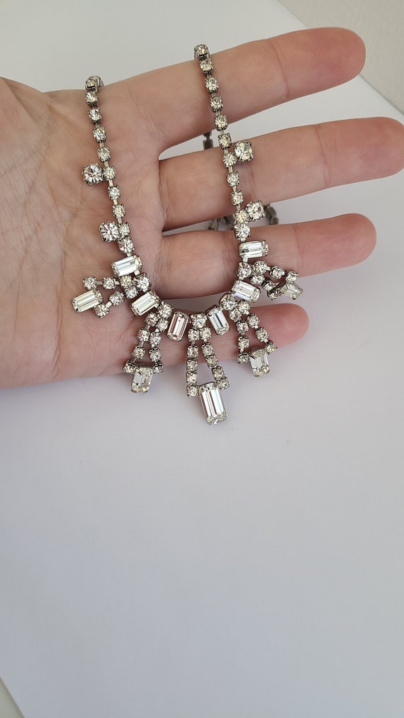 Vintage Necklace Art-Deco Inspired Clear Color Cr… - image 9