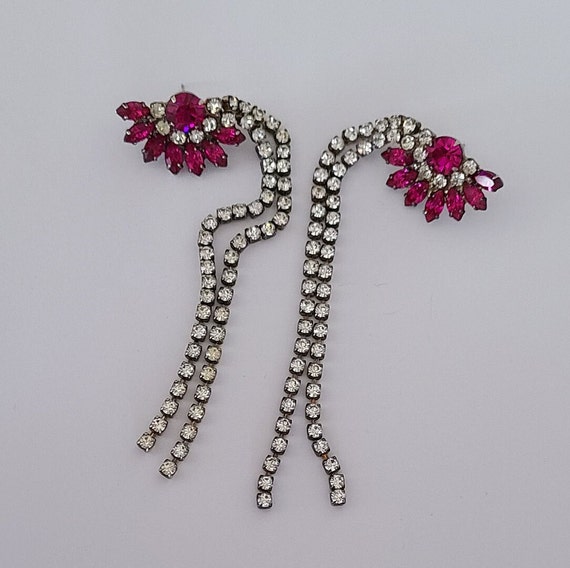 Vintage Massive Drop Earrings Fuchsia Pink and Cl… - image 6