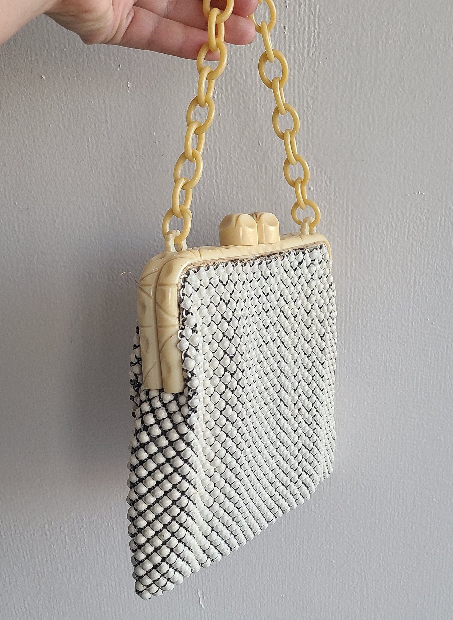 Vintage 1930s Whiting & Davis White Mesh Purse | Carved Bakelite