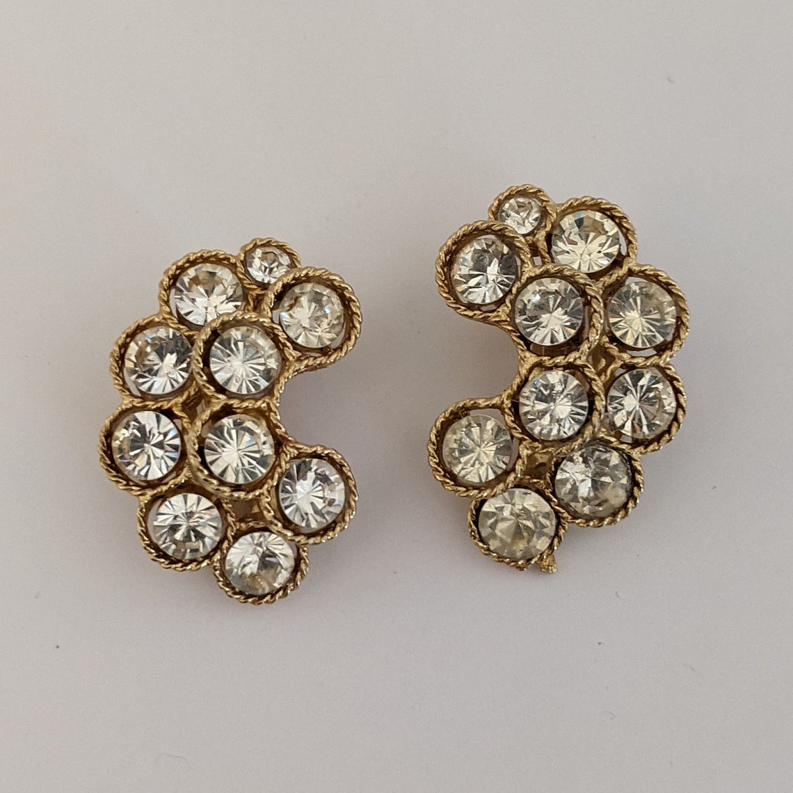 Stunning Vintage Lisner Clipon Earrings Multilayered Clear Etsy