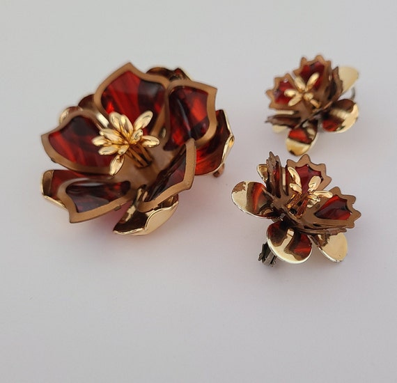 Vintage SET Floral Brooch and Clip-on Earrings Re… - image 3