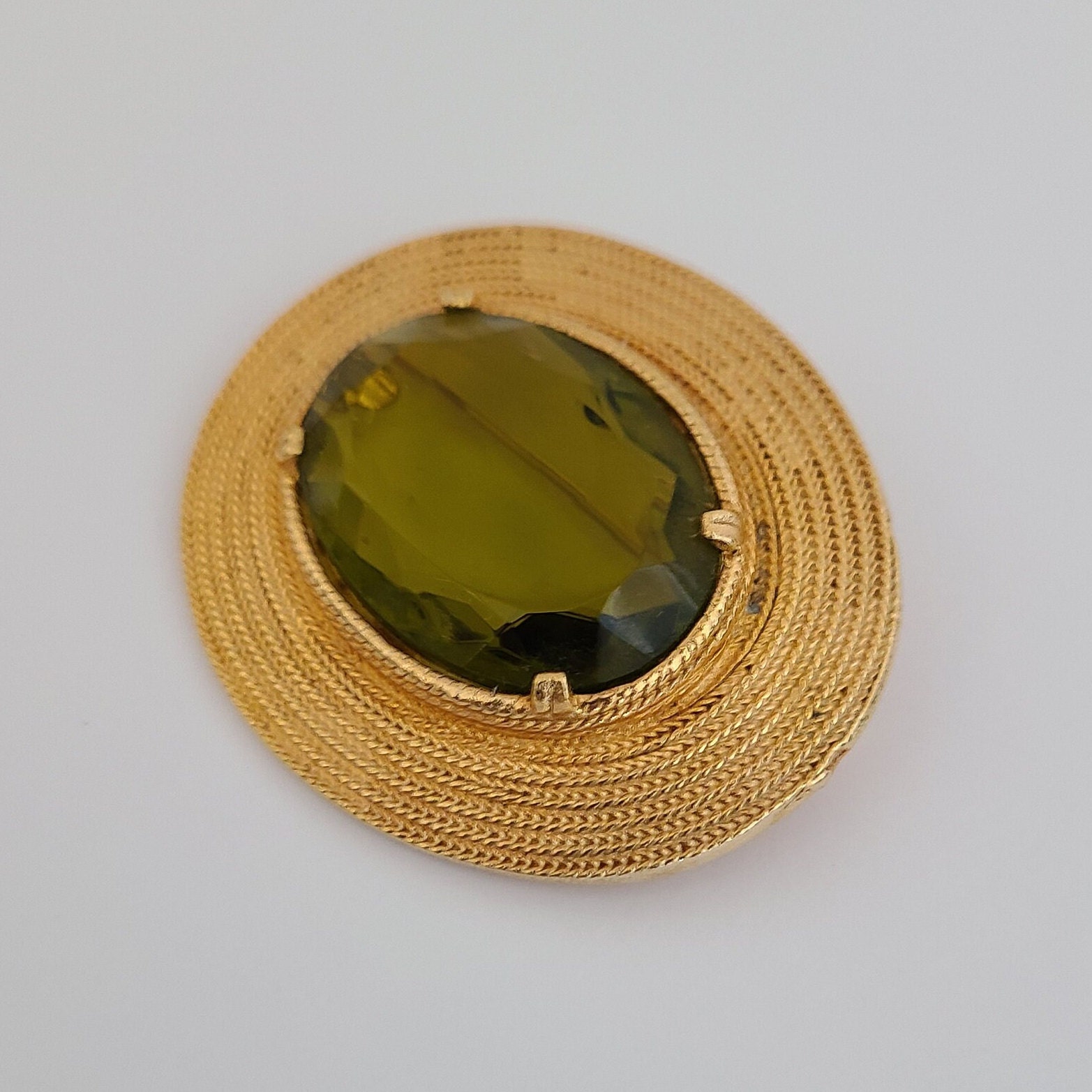 Vintage Brooch Accessocraft NYC Green Crystal Goldtone Rope