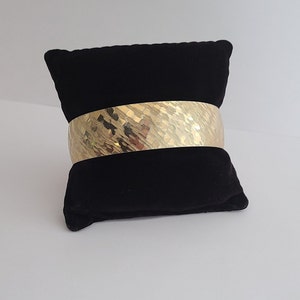 Vintage Trifari Bracelet Bangle Textured Goldtone Metal Elegant Bracelet