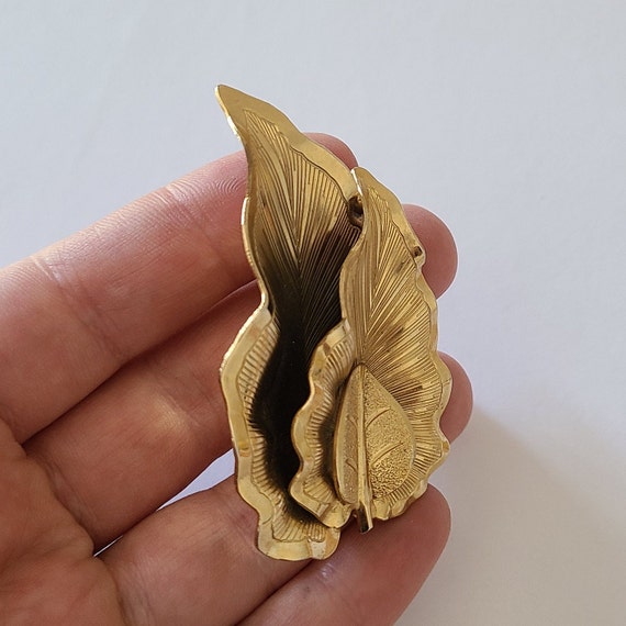 Vintage Brooch Goldtone Articulated Leaf Brooch - image 6