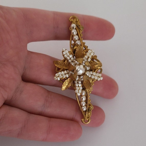 ヴィンテージ ミリアム ハスケル ブローチ：ゴールドトーンの