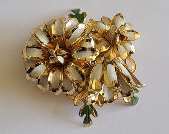 Vintage Brooch Gold-tone Flower White and Green Enamel