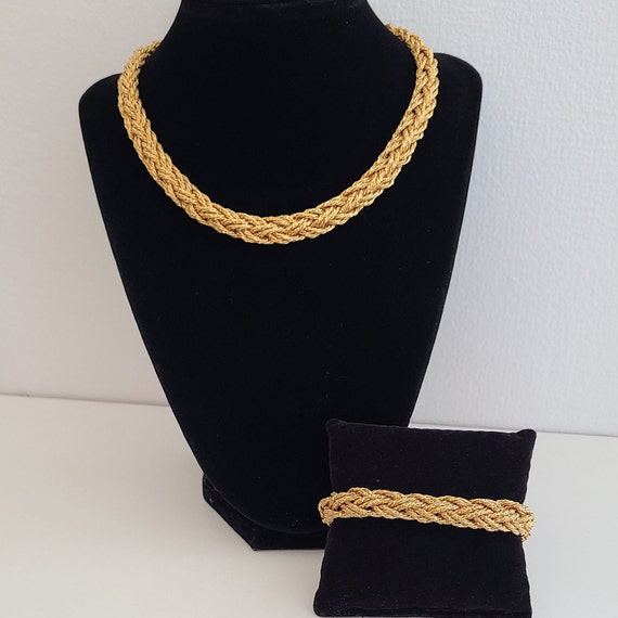 Exquisite Vintage MONET Set Textured Rope Goldtone