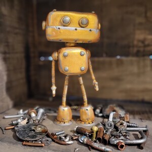 Steampunk robot/Android robot/ Funky robot keychain/Birthday present