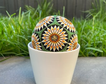 handmade temari ball "daisies"