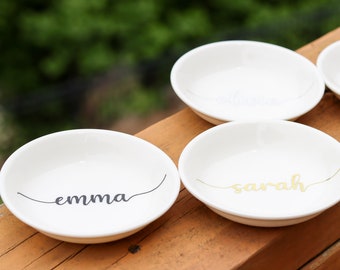 Plato para anillos personalizado, plato para joyas, plato para anillos de compromiso, regalos para damas de honor, regalo para mamá, regalo de graduación, regalo de despedida de soltera