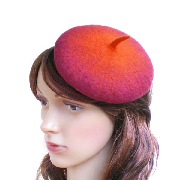 Petit chapeau rétro pour fête, soirée, mariage, bibi béret orange et bordeaux en laine feutrée