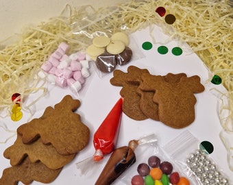 Last minute stocking fillers, xmas eve box fillers, gingerbread man decorating kit