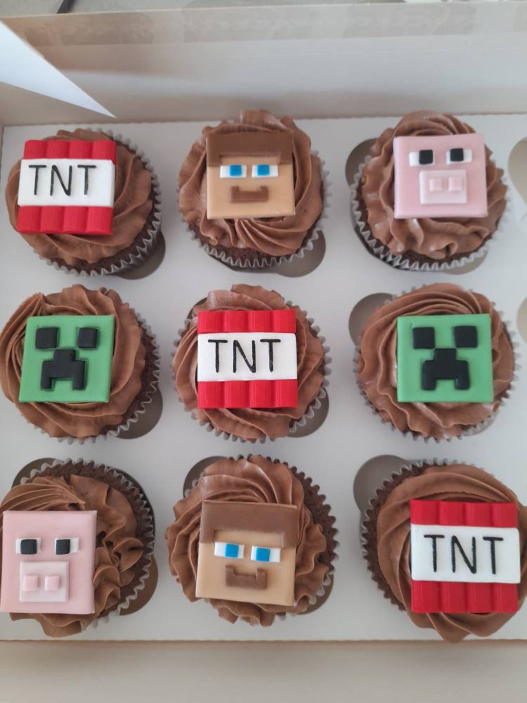 Minecraft, Cupcakes Toppers, Minecraft Party, Edible, Hand Made, Hand