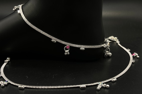 Ladies silver payal deals