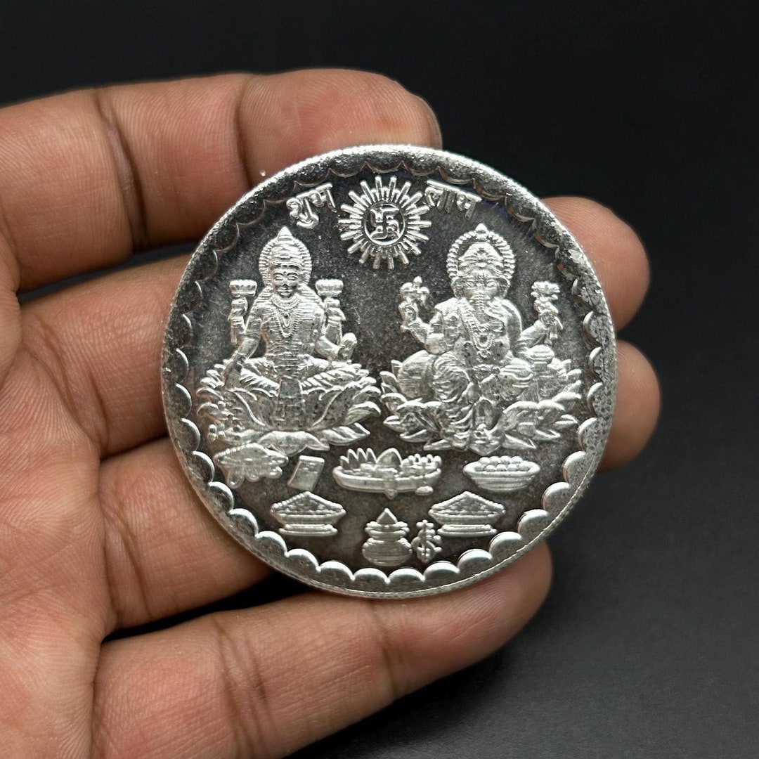 ガネーシャ　ラクシュミ⑤ インド　オールドシルバー　チャーム　神様 楽天市場】インドの神様 ガネーシャ 真言オム コイン型