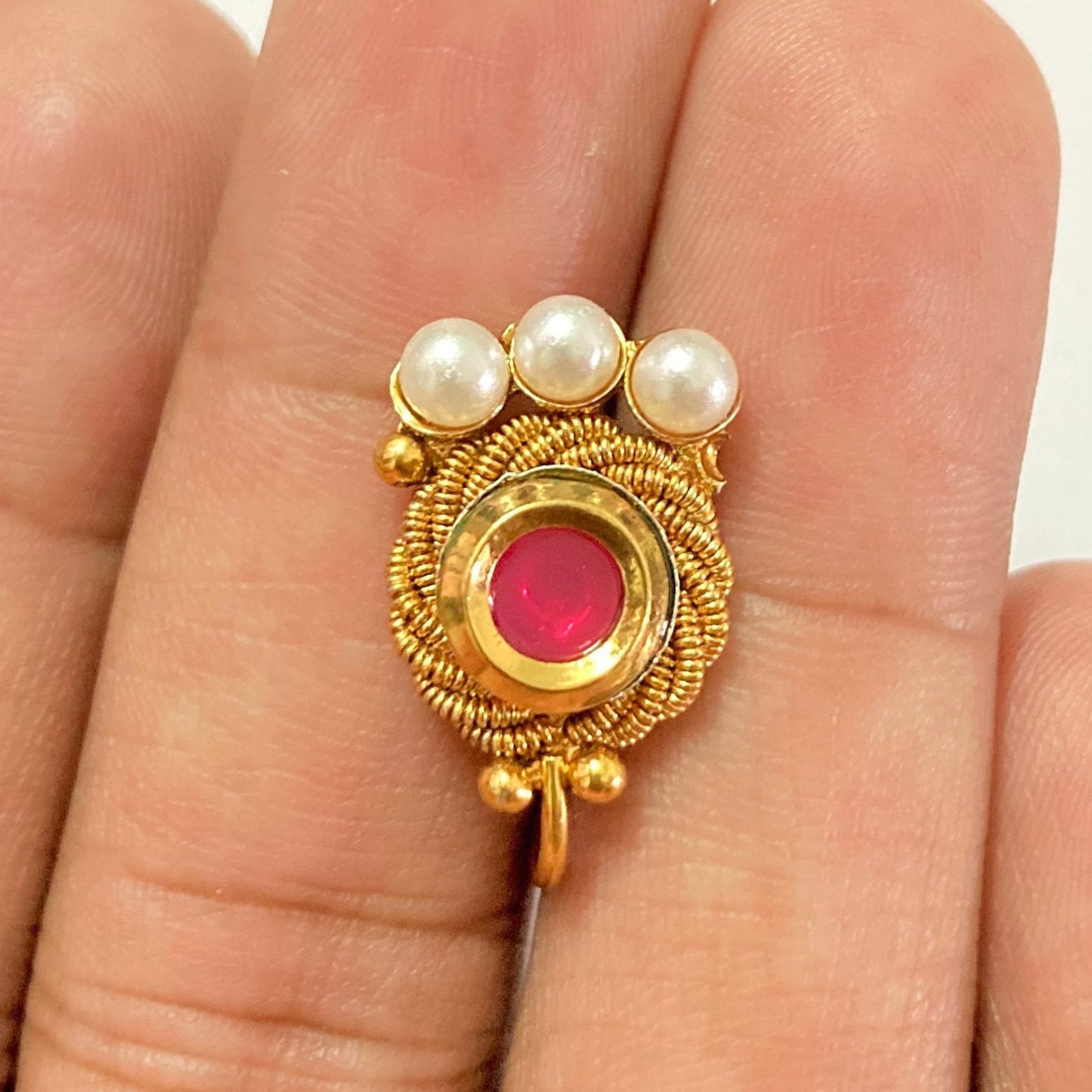 marathi nose ring name