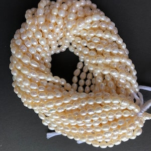 15&quot; White Freshwater Pearl Beads, Natural Gemstone Beads, 6-7 mm beads, Pearls