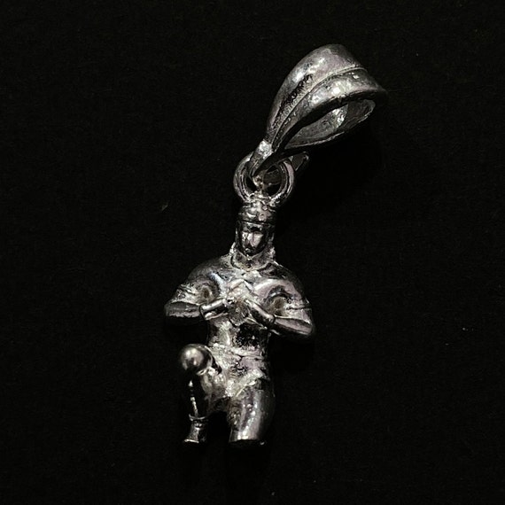 Pure silver hotsell hanuman pendant