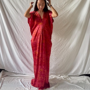 Red Mulberry Silk Kaftan | Loose Fitted Caftan | Goddess Dress | Floor length Caftan | Beachwear Kaftan Cover Up | Bachelorette Party